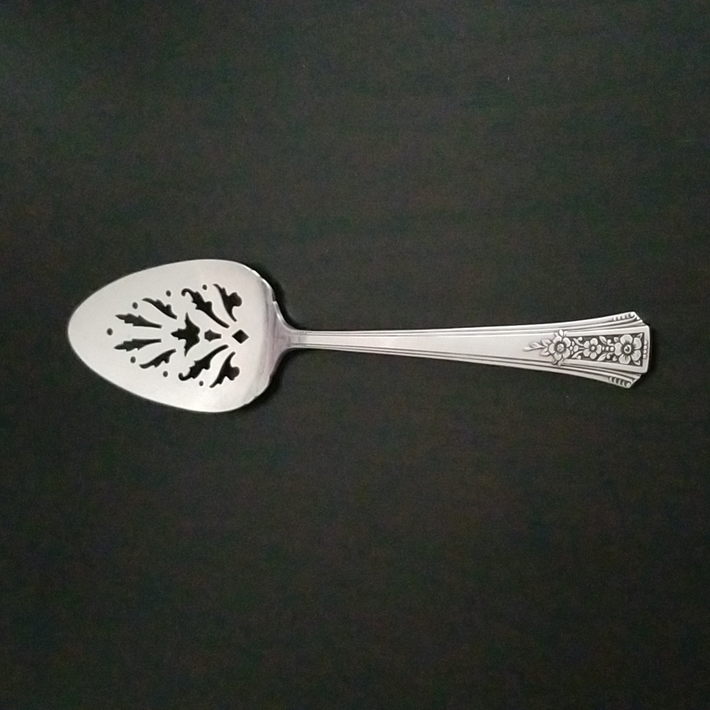 Tudor Plate Oneida Community Fortune Vintage Pie Server